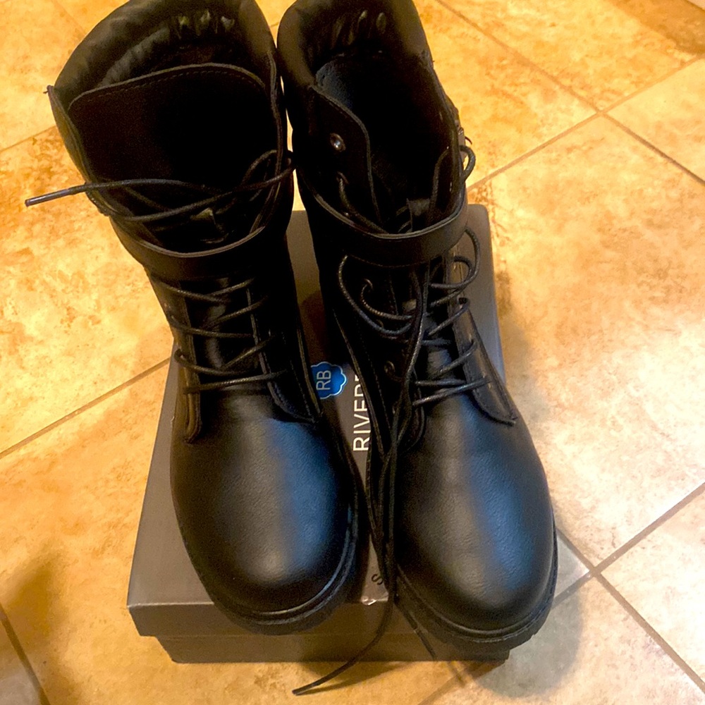 New never worn Wanted lace up boots